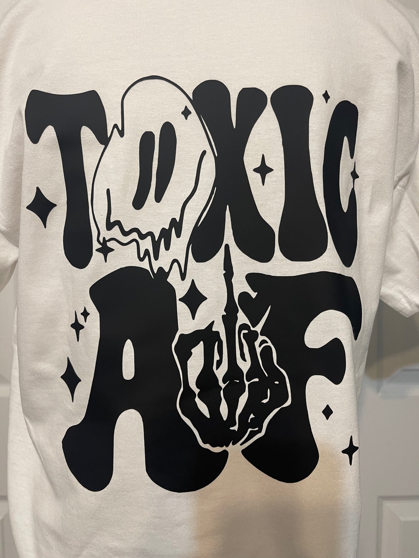 Toxic af tee 🖤