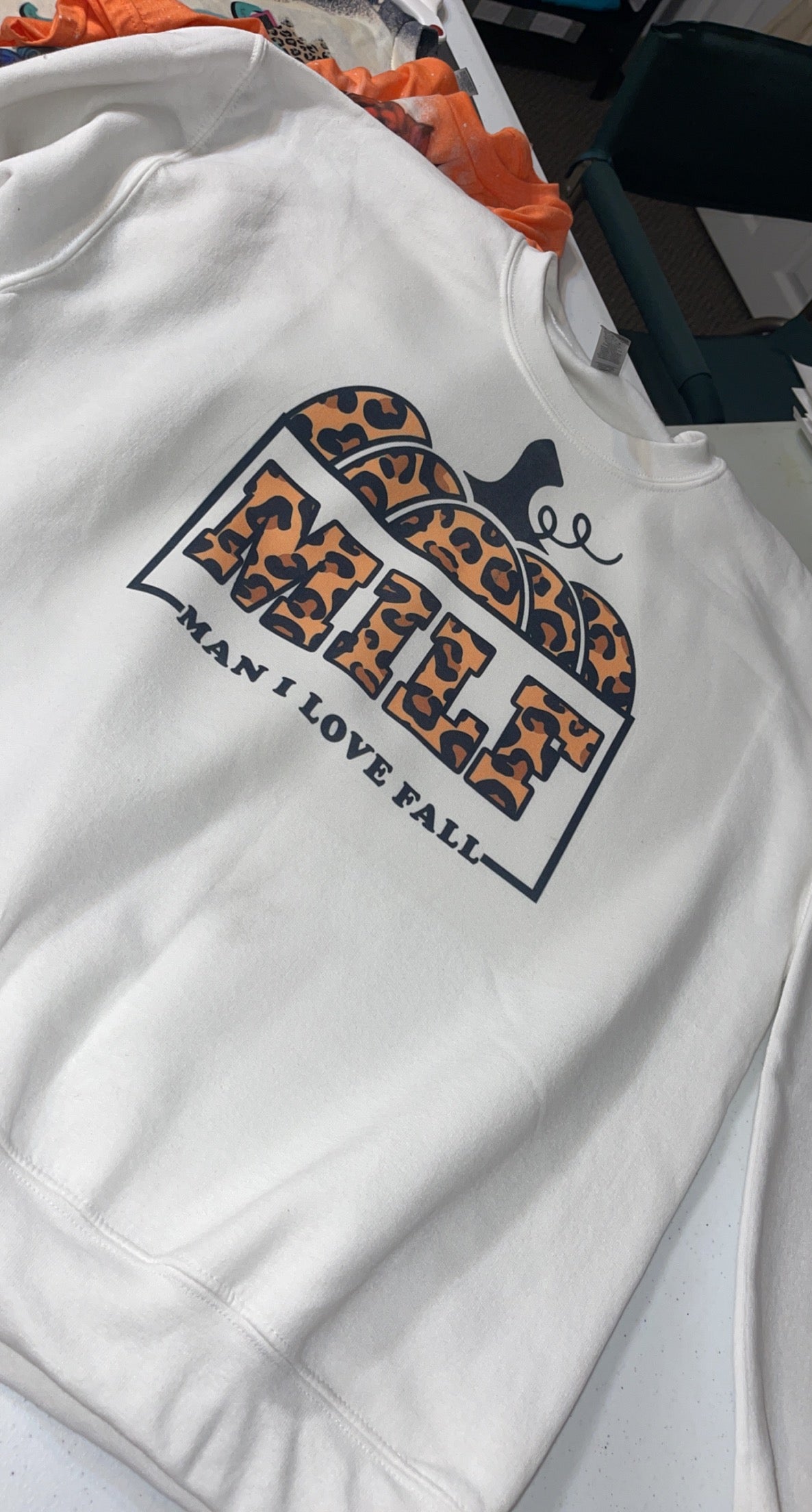 MILF (man I love fall) Crewneck sweater 🧡🖤