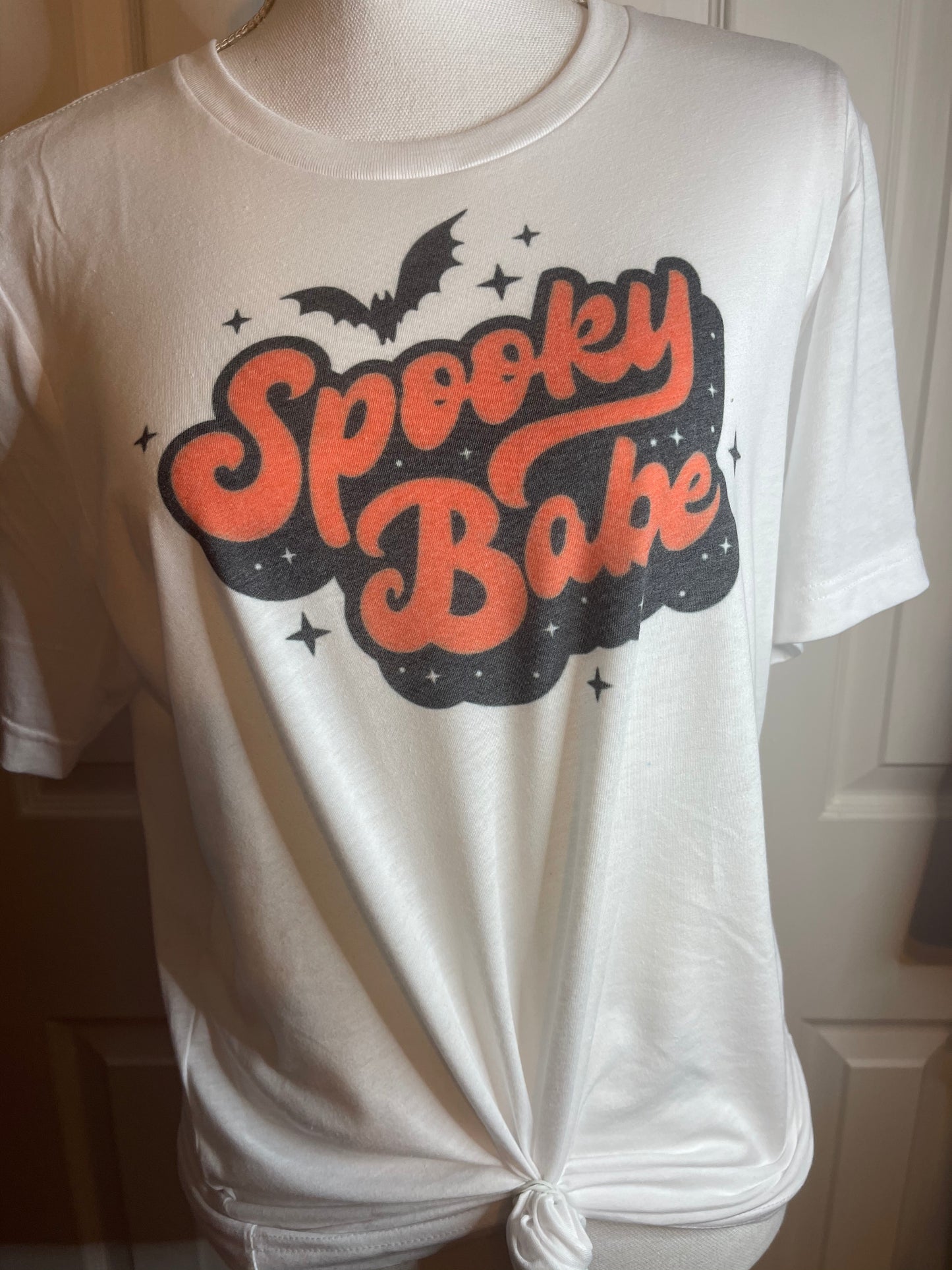 Spooky babe 🧡🖤