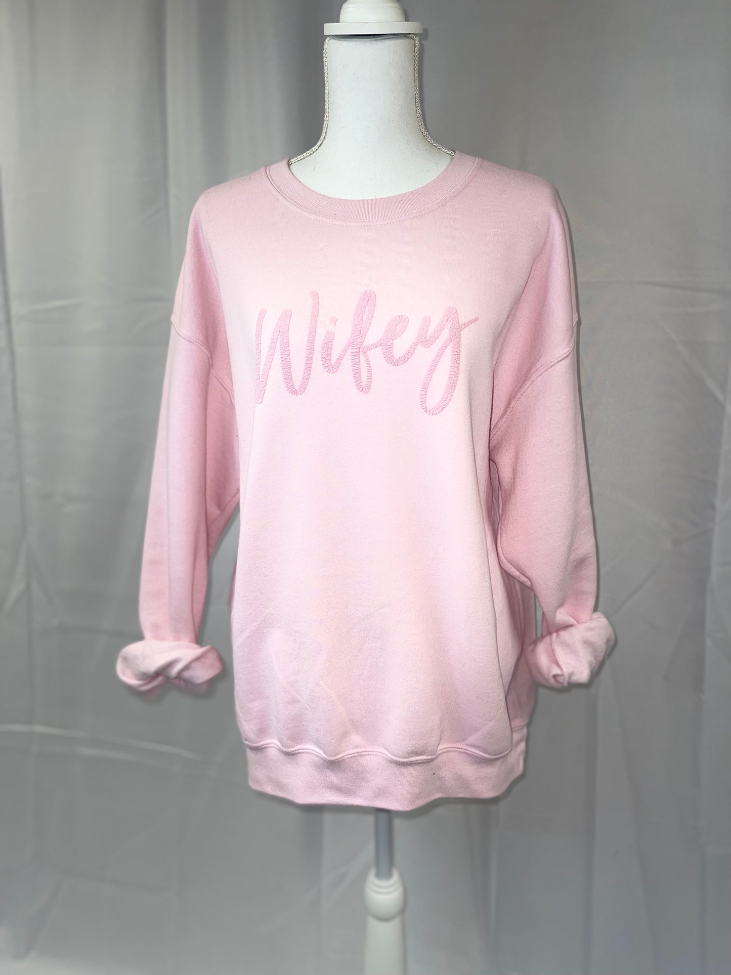 Wifey Crewneck 💗